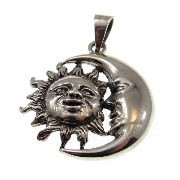 Solid 925 Sterling Silver Sun and Crescent Moon Faces Pendant, Cosmic Amulet - Picture 4 of 8